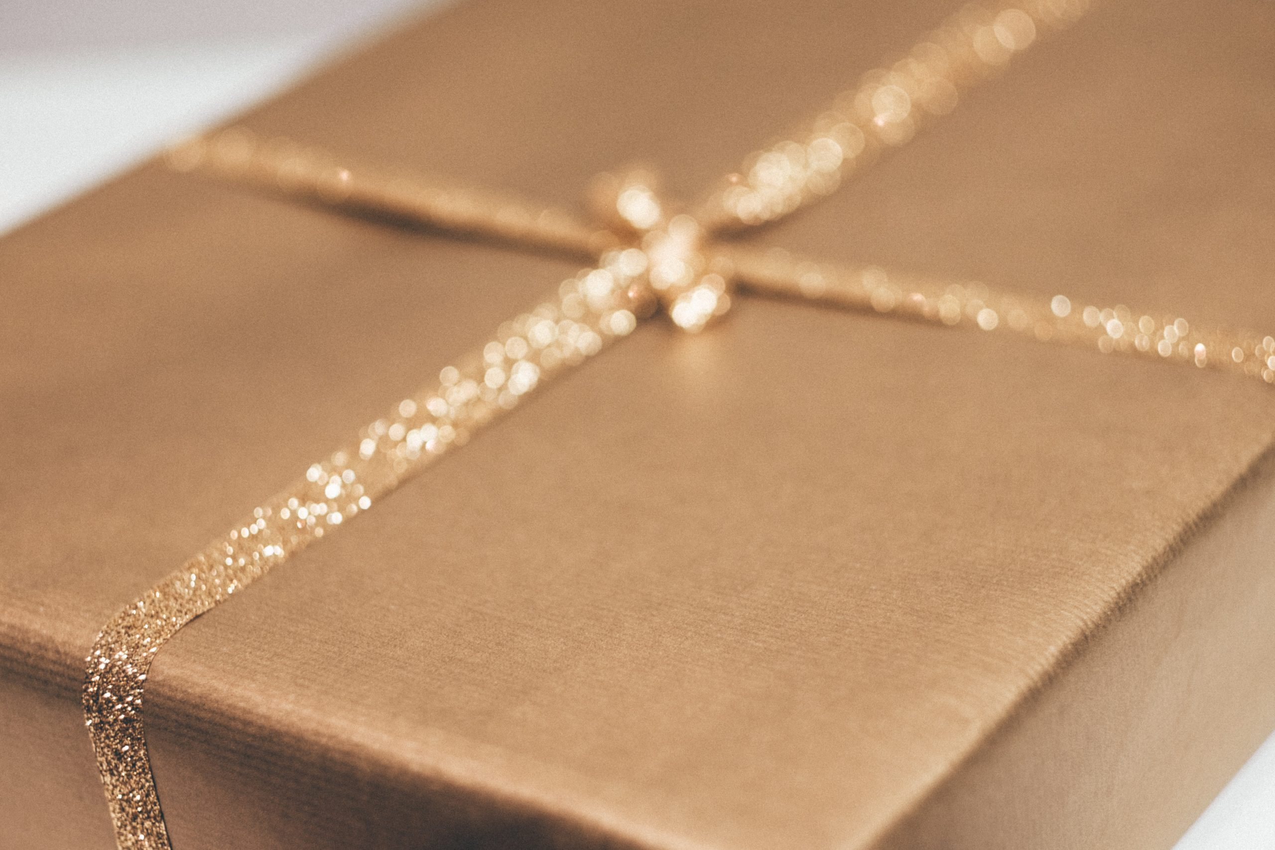 Read more about the article Unwanted Gifts: 3 Simple Steps to Deal